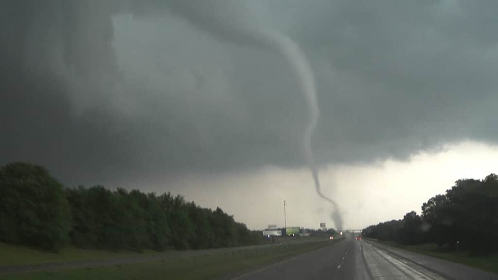 McLeod, OK Tornado May 24, 2011