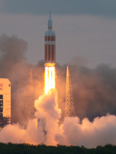 Orion EFT-1 Launch