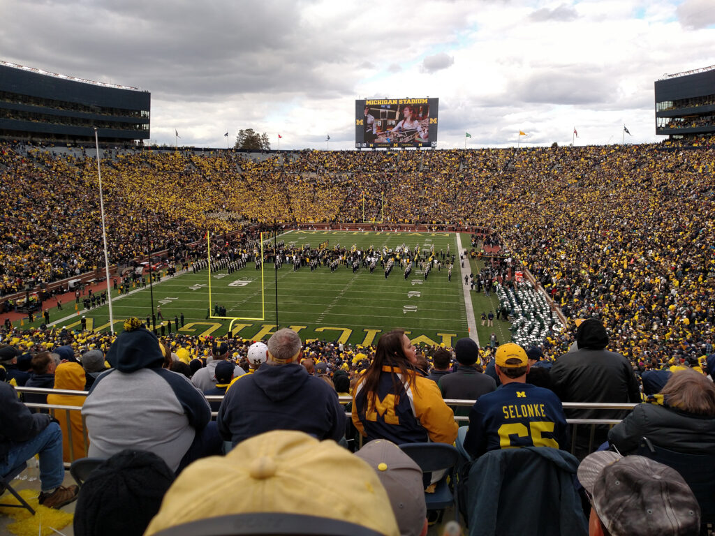 Michigan vs Michigan State 2015