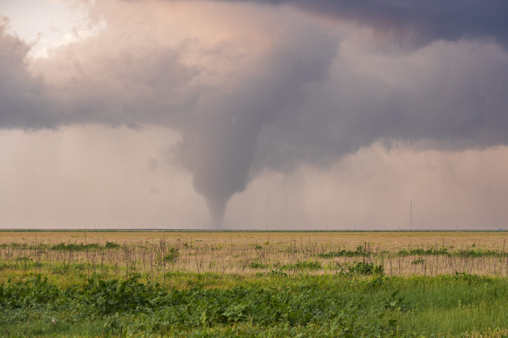 Tornado ongoing north of Silverton