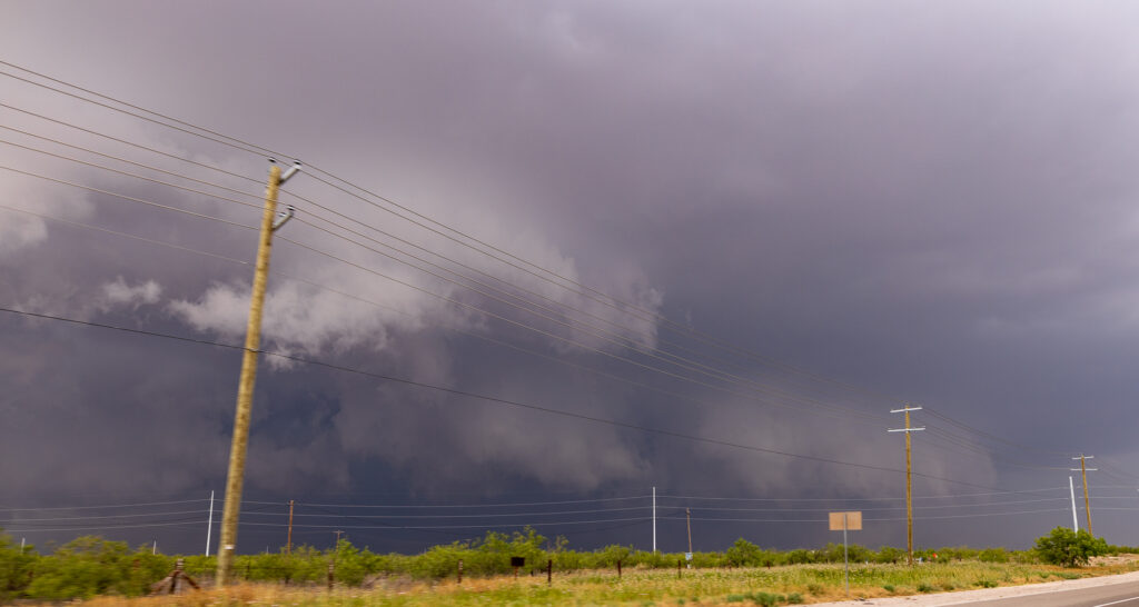 Wall Cloud south of Midland