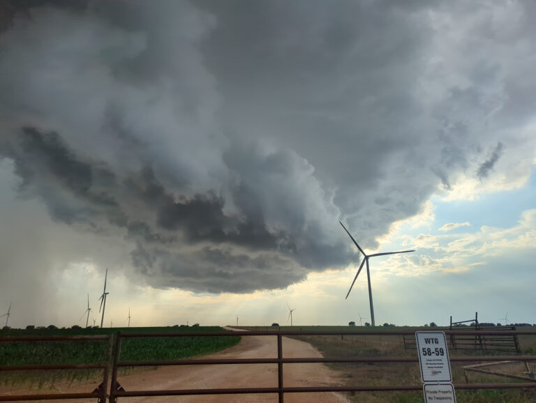 Thunderstorms north of Oklahoma City